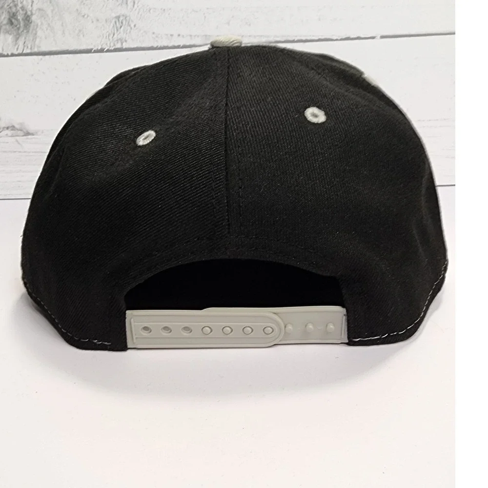 New Era 9FIFTY Raiders Snapback‎ Hat Black Silver Jagged NFL Cap Green Bottom